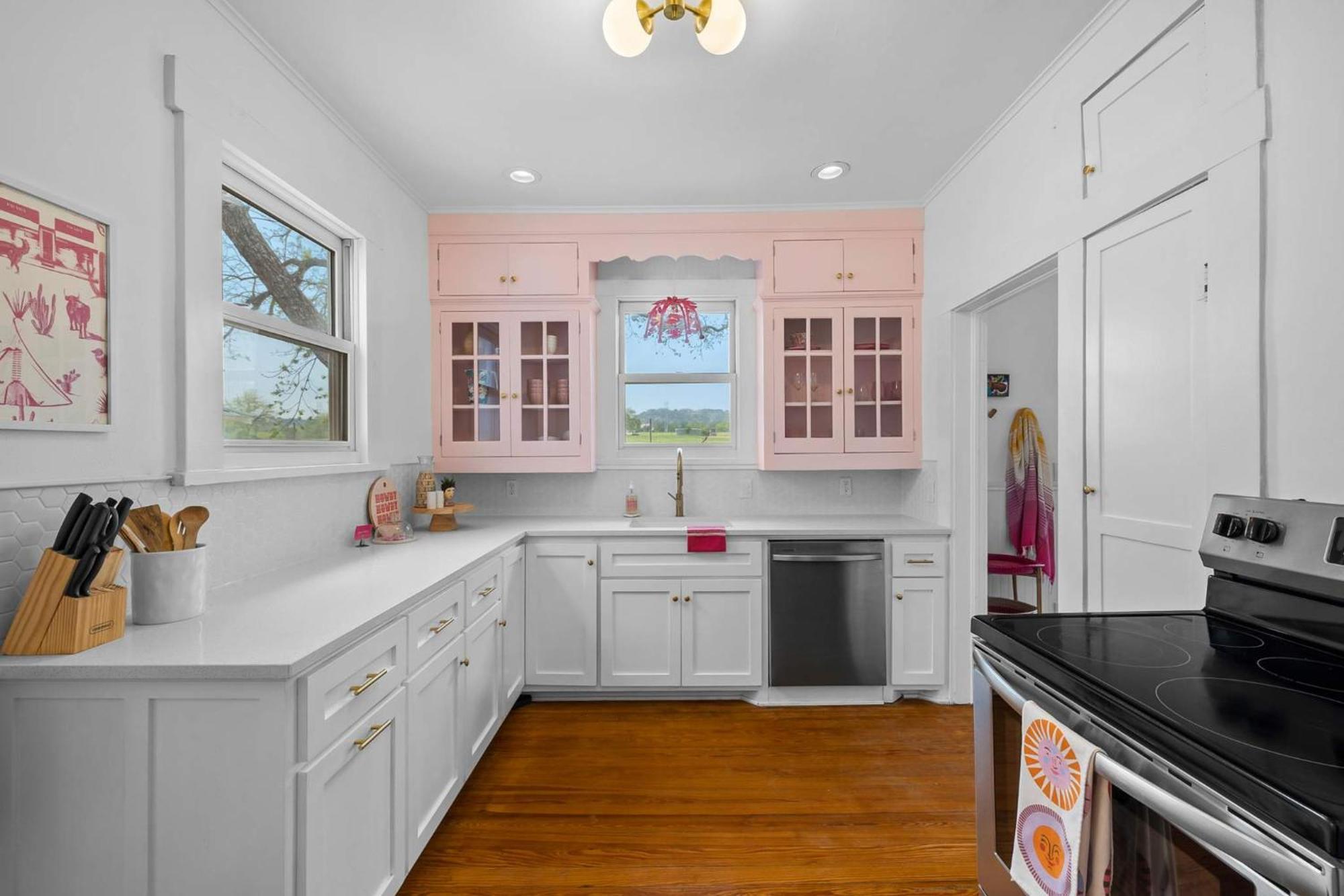 Pink Duchess - Mins To Main Hot Tub & Fire Pit Villa Fredericksburg Luaran gambar