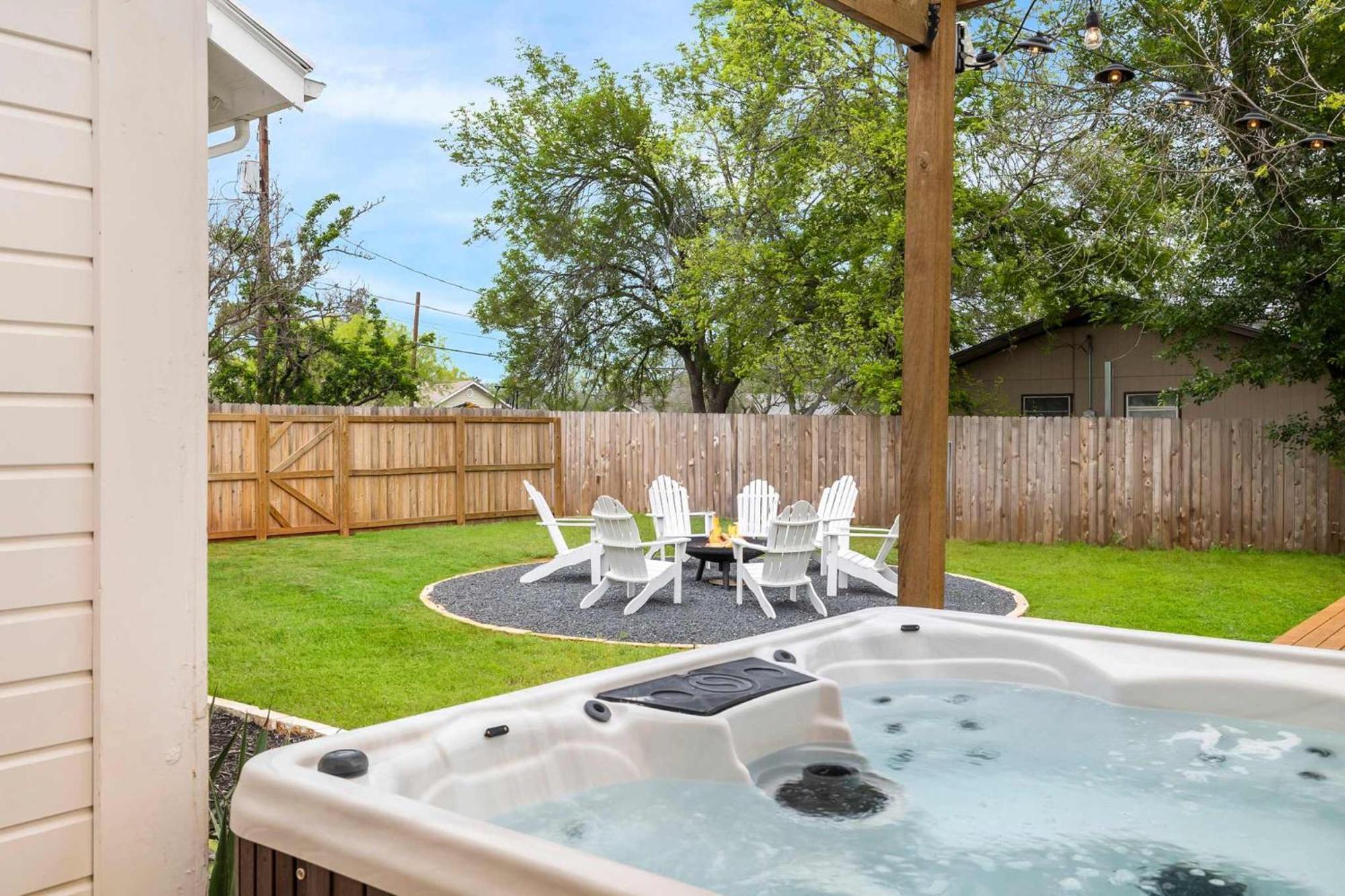 Pink Duchess - Mins To Main Hot Tub & Fire Pit Villa Fredericksburg Luaran gambar